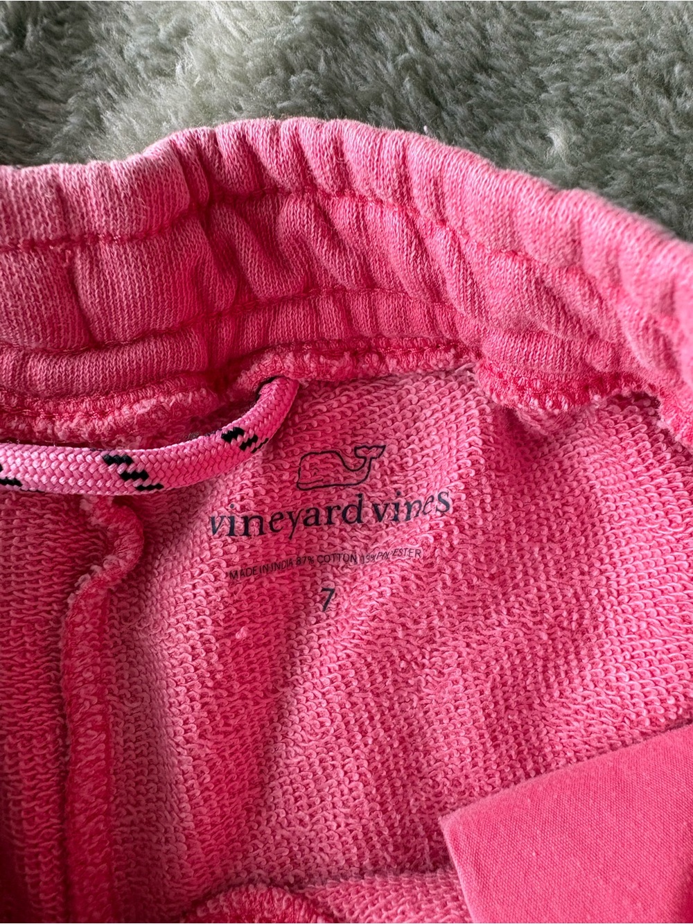 Vineyard Vines Light Red Drawstring Sweat Shorts - Picture 2 of 3